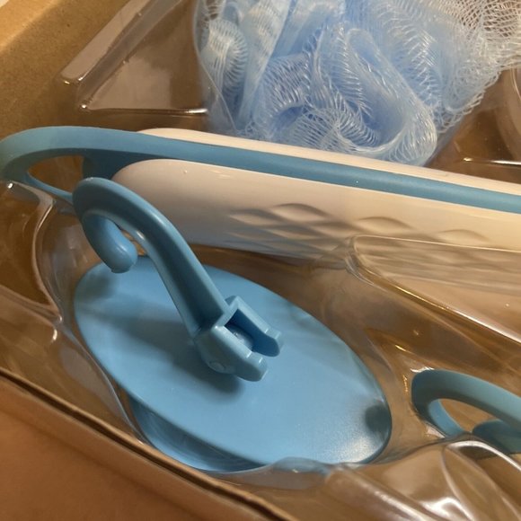 Idea Village SPIN SPA Spinning Spa Brush Pampering Cleanse Blue‎  NEW - Picture 11 of 12